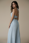 3/4 back-side angle, open gap + open back