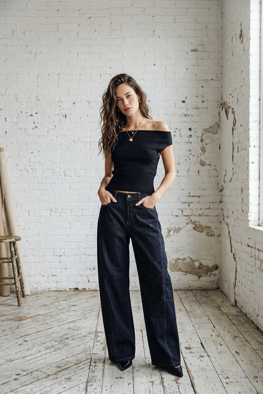 The Gemma Signature Clasp Top