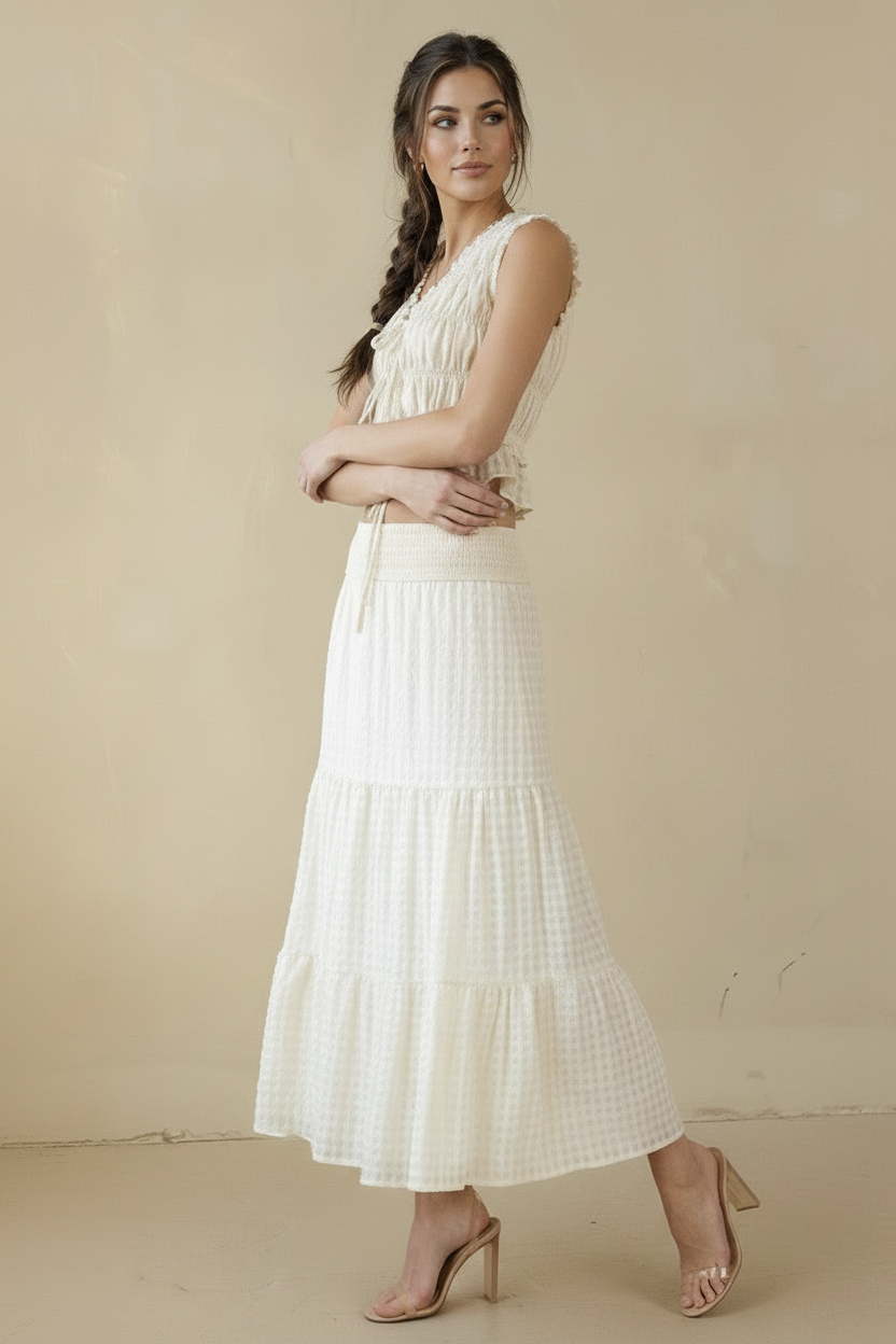 Amalfi Set — Arms Crossed