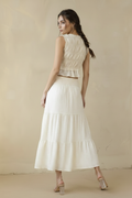 Amalfi Set — Back View, Headroom