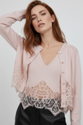 Blush 8 – Half body, hand in hair