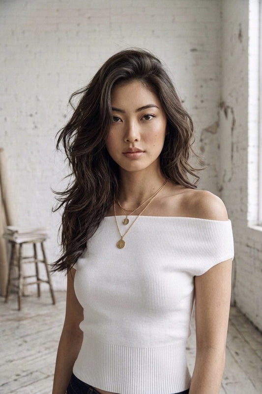 The Gemma Signature Clasp Top