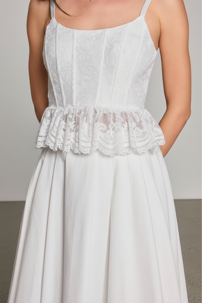 Close-up – lace peplum & corset waist detail