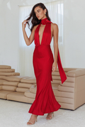 Dress editorial pose 5