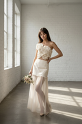 Fleur Rosette — Contrapposto