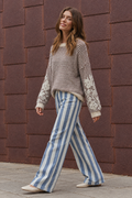 Full-body walking pose