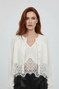 Ivory Half 1 – Direct gaze
