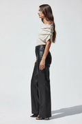 Pose 5 – Side Profile