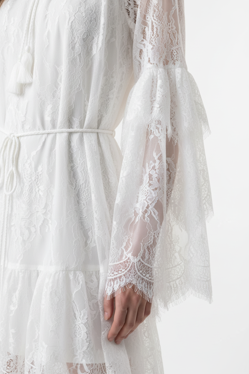 Ruffle sleeve detail