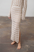 Waist-down detail