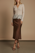 Waist-down hem with heels